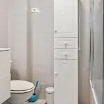 Pres De La
